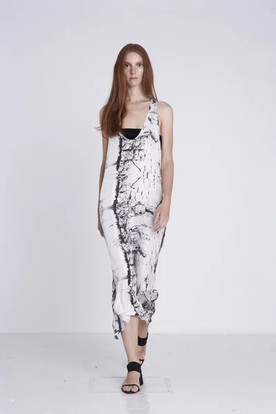 Look 16